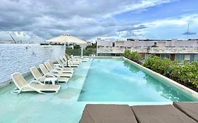 Anah Suites By Las Flores Vacation Rentals